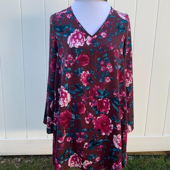 Peach Love Floral Dress size Small - Picture 2 of 14